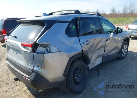 2021 Toyota Rav4 Le z USA, uszkodzony, nr VIN 2T3G1RFV0MC181249